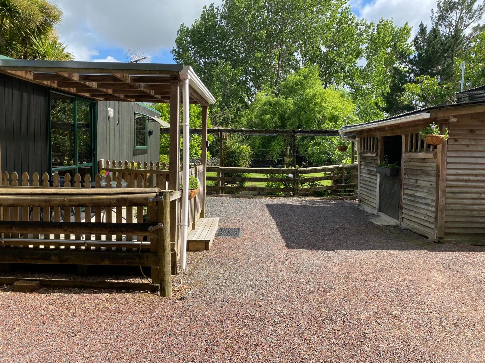 Willows Reach Lodge Kumeu Екстер'єр фото