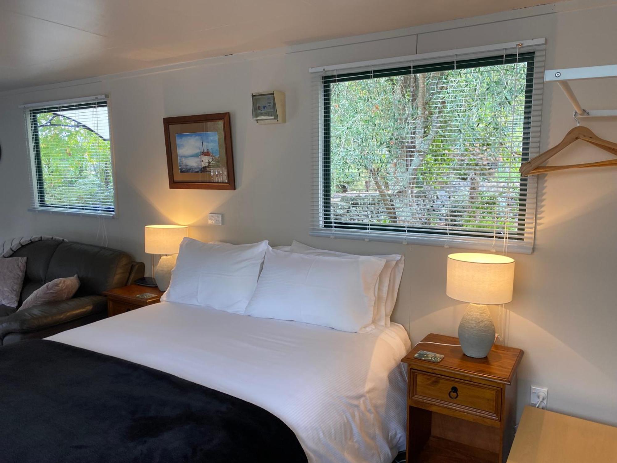 Willows Reach Lodge Kumeu Екстер'єр фото